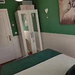 Caprichos Apartment *