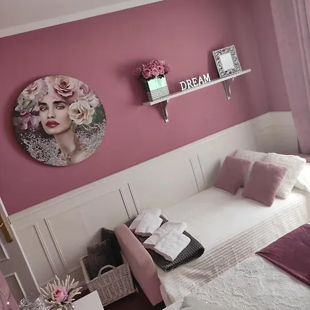 Caprichos Apartment